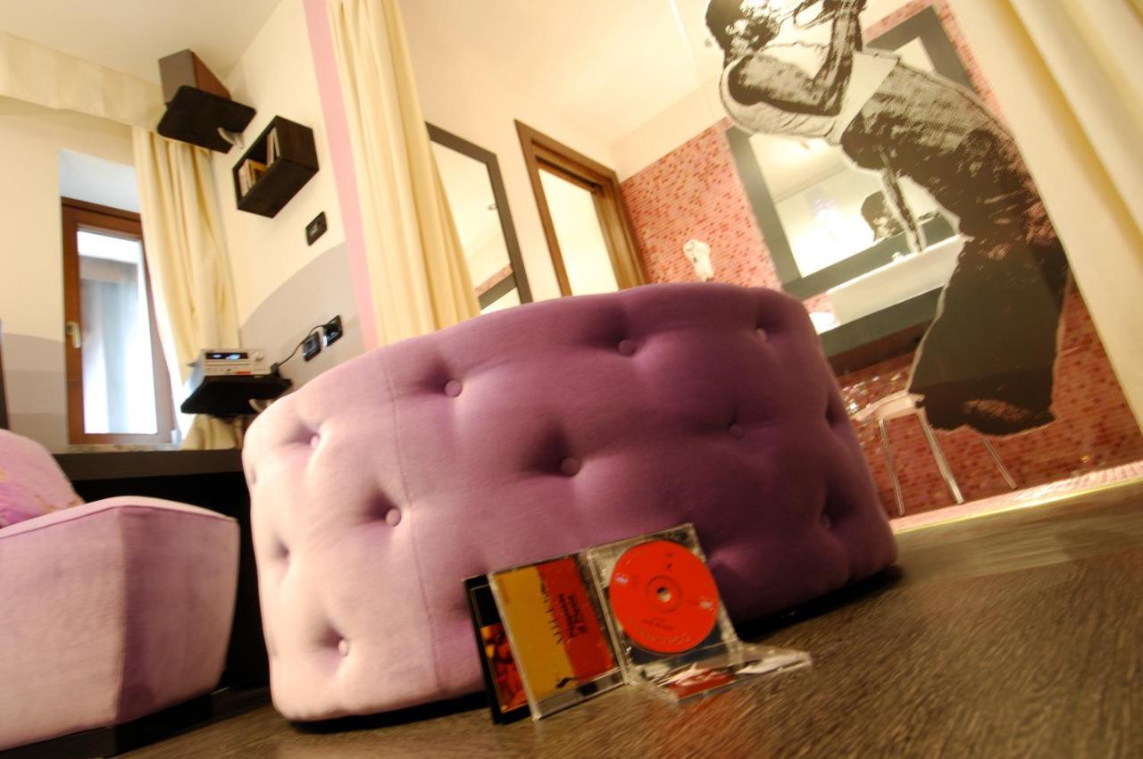 Hotel Isolabella Wellness フィエーラ・ディ・プリミエーロ エクステリア 写真